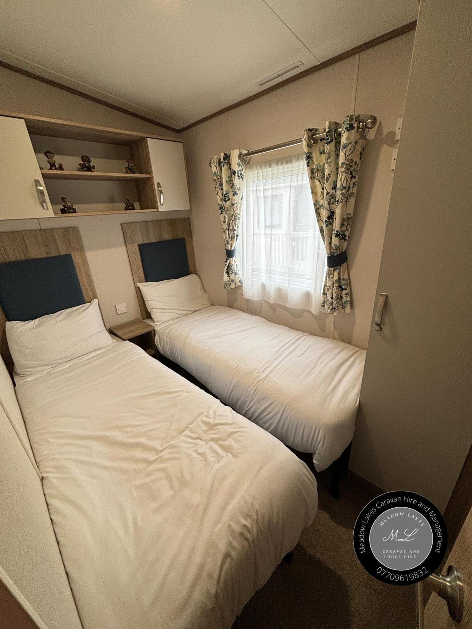 Palm Grove 182 - Pet Friendly, Wifi, Close To Beach And Clubhouse - Golden Palm Resort - Meadow Lakes Caravan & Lodge Hire Скегнесс Екстер'єр фото